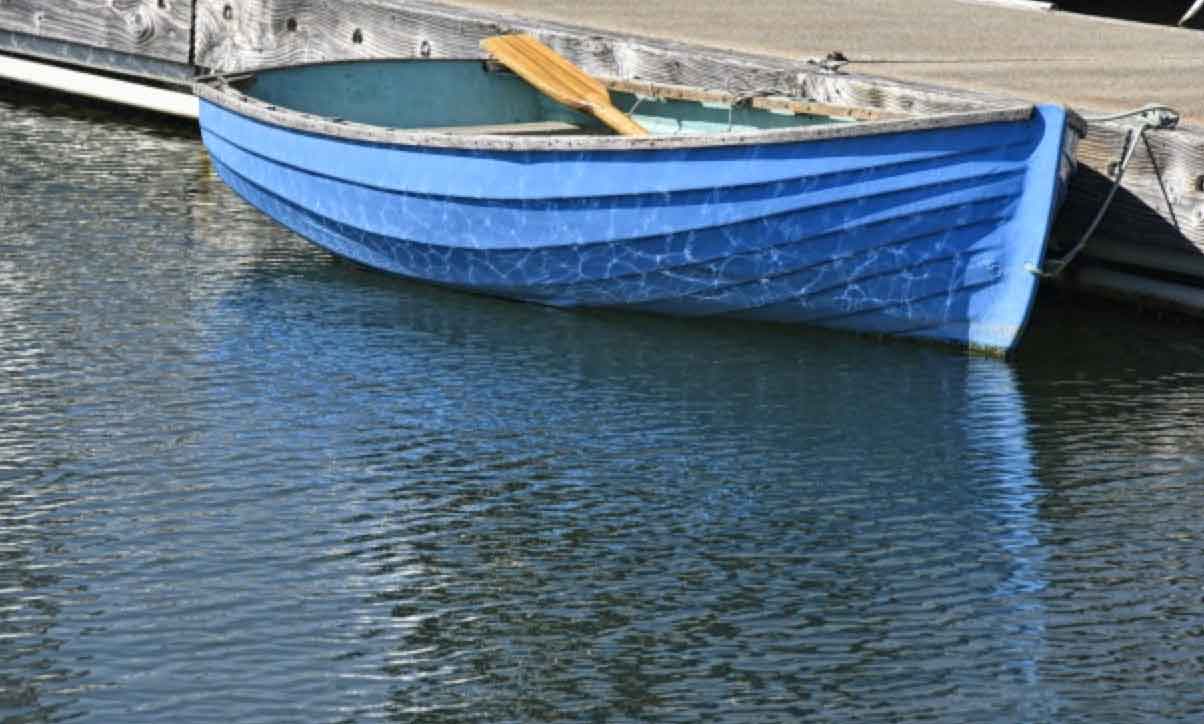 empty-blue-rowboat